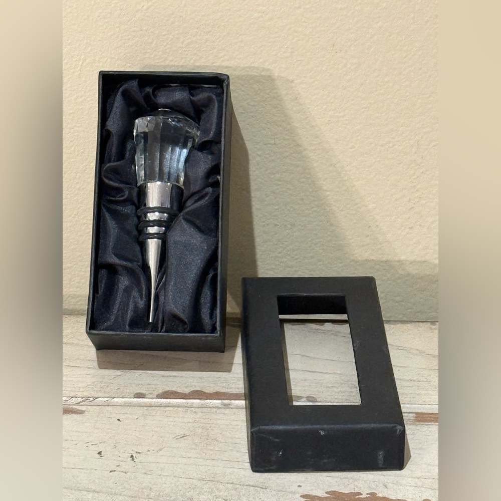 Prism Faceted Crystal Bottle Stopper
